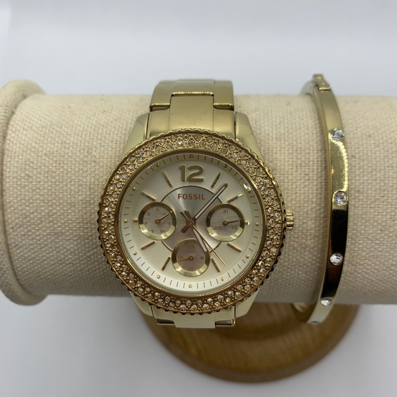 Brand New Fossil Stella Watch and Bracelet ($193)